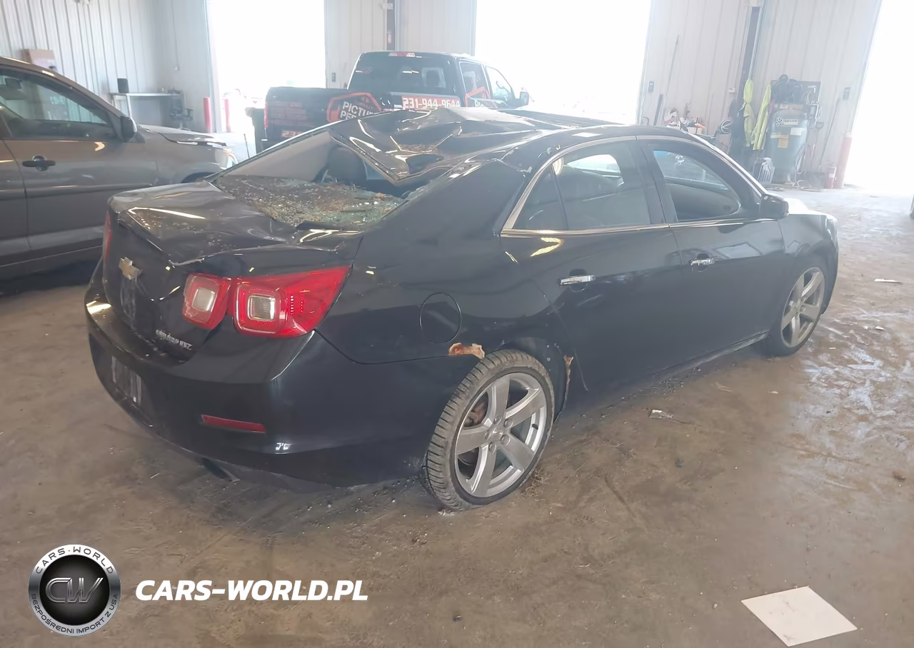 2015 Chevrolet Malibu 2Lz VIN:1G11G5SX5FF317052 - 4