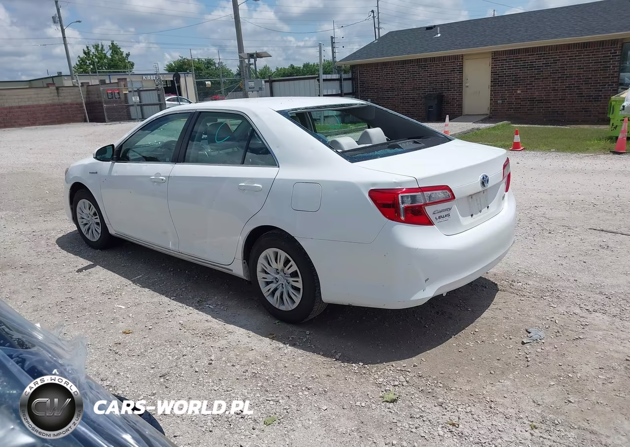 2013 Toyota Camry Hybrid Le VIN:4T1BD1FK5DU096536 - 3
