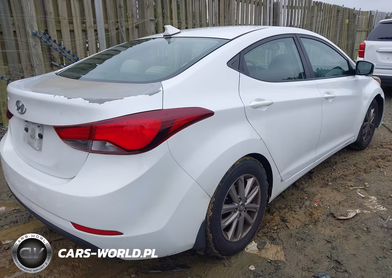 2016 Hyundai Elantra Se VIN:5NPDH4AE3GH711863 - 4
