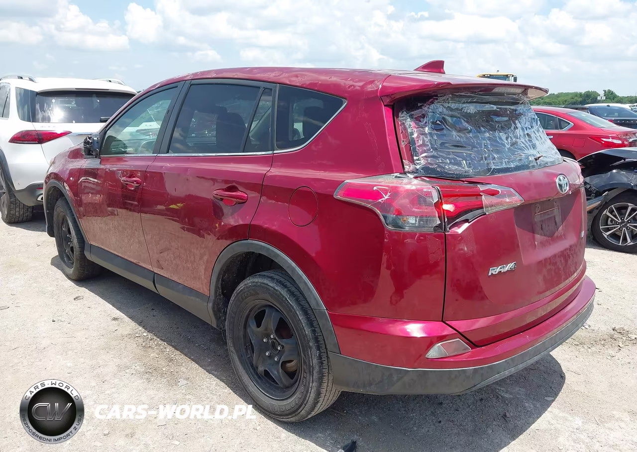 2018 Toyota Rav4 Le VIN:2T3ZFREV7JW427834 - 3