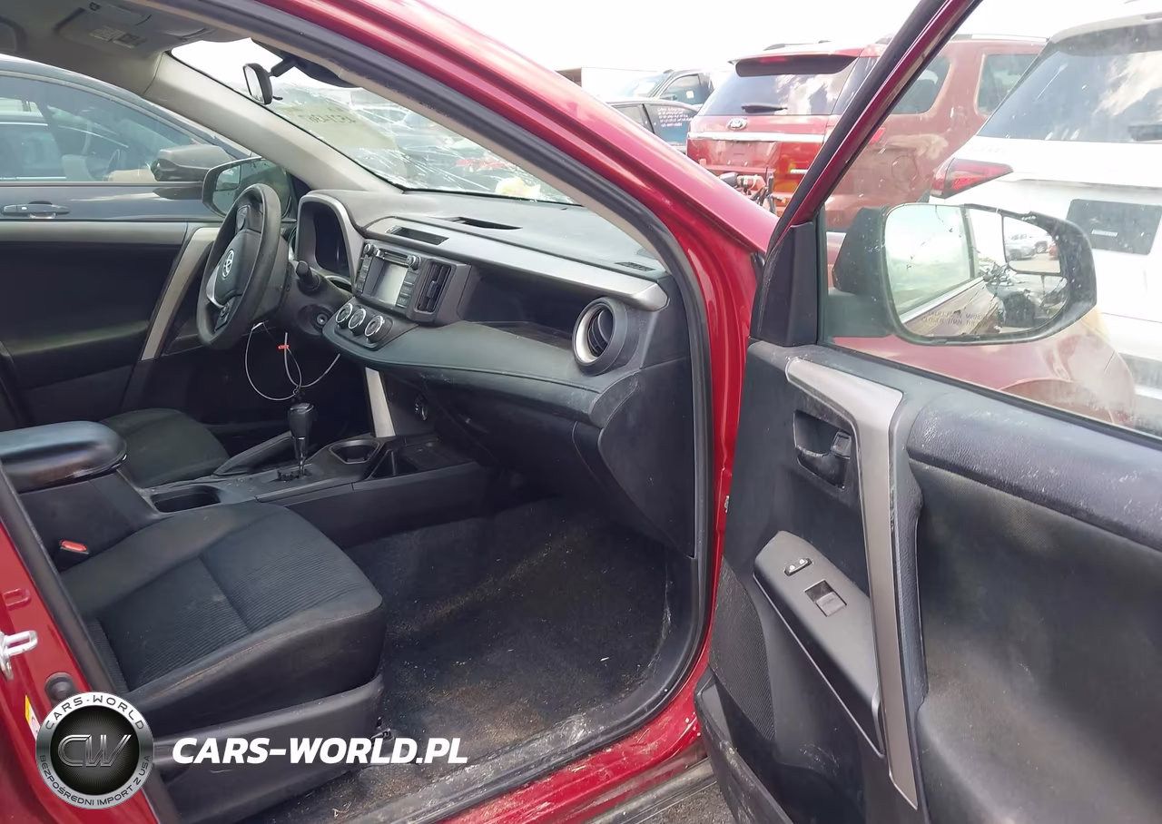 2018 Toyota Rav4 Le VIN:2T3ZFREV7JW427834 - 5