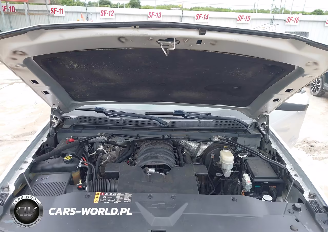 2018 Chevrolet Silverado 1500 2Lt VIN:3GCUKREC9JG265600 - 10