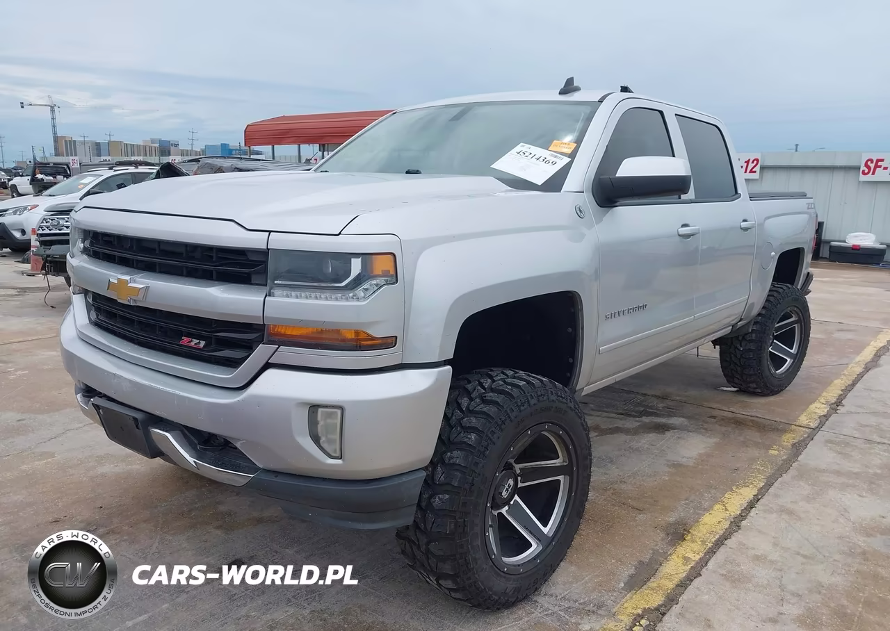 2018 Chevrolet Silverado 1500 2Lt VIN:3GCUKREC9JG265600 - 2