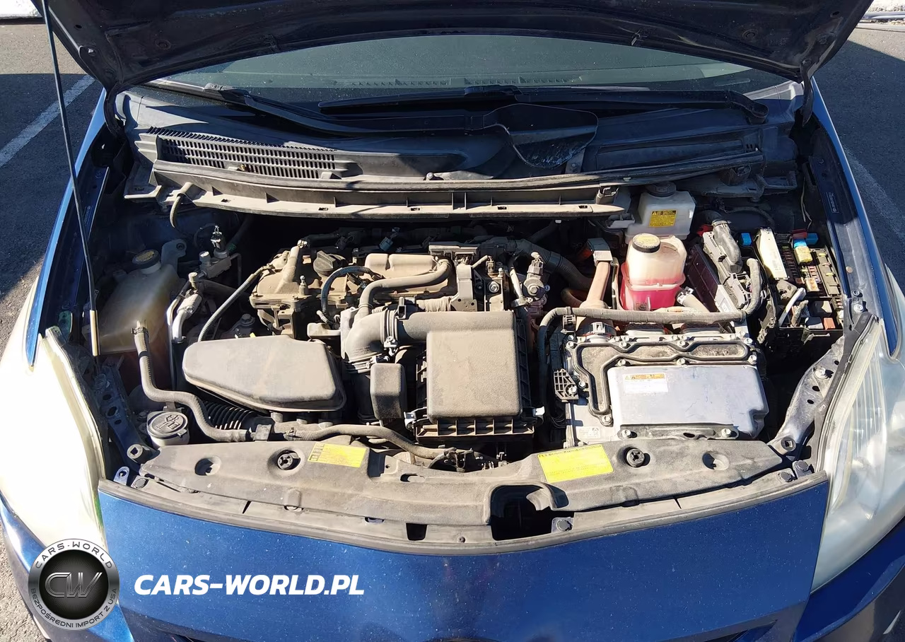 2011 Toyota Prius Three VIN:JTDKN3DU1B0320116 - 10