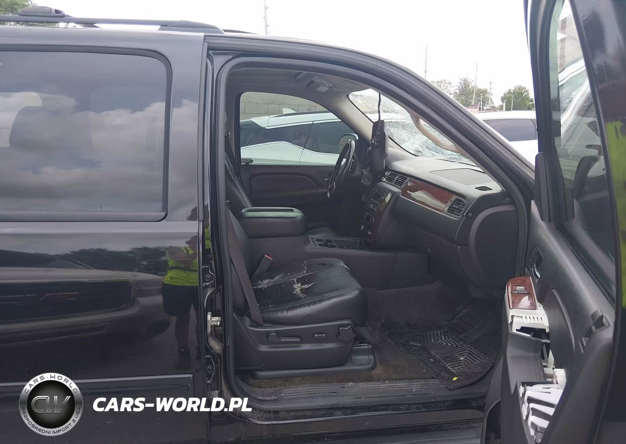 2012 Chevrolet Suburban 1500 Lt VIN:1GNSCJE00CR316830 - 5