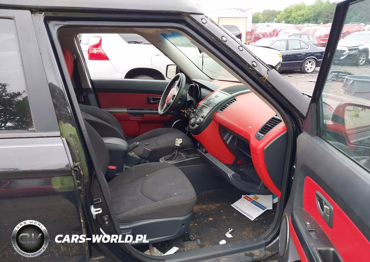 2010 Kia Soul Sport VIN:KNDJT2A22A7136808 - 5