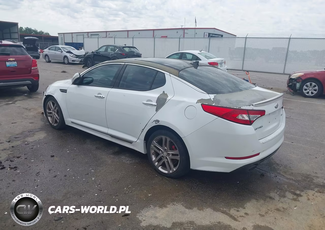 2013 Kia Optima Sx VIN:5XXGR4A62DG233865 - 3
