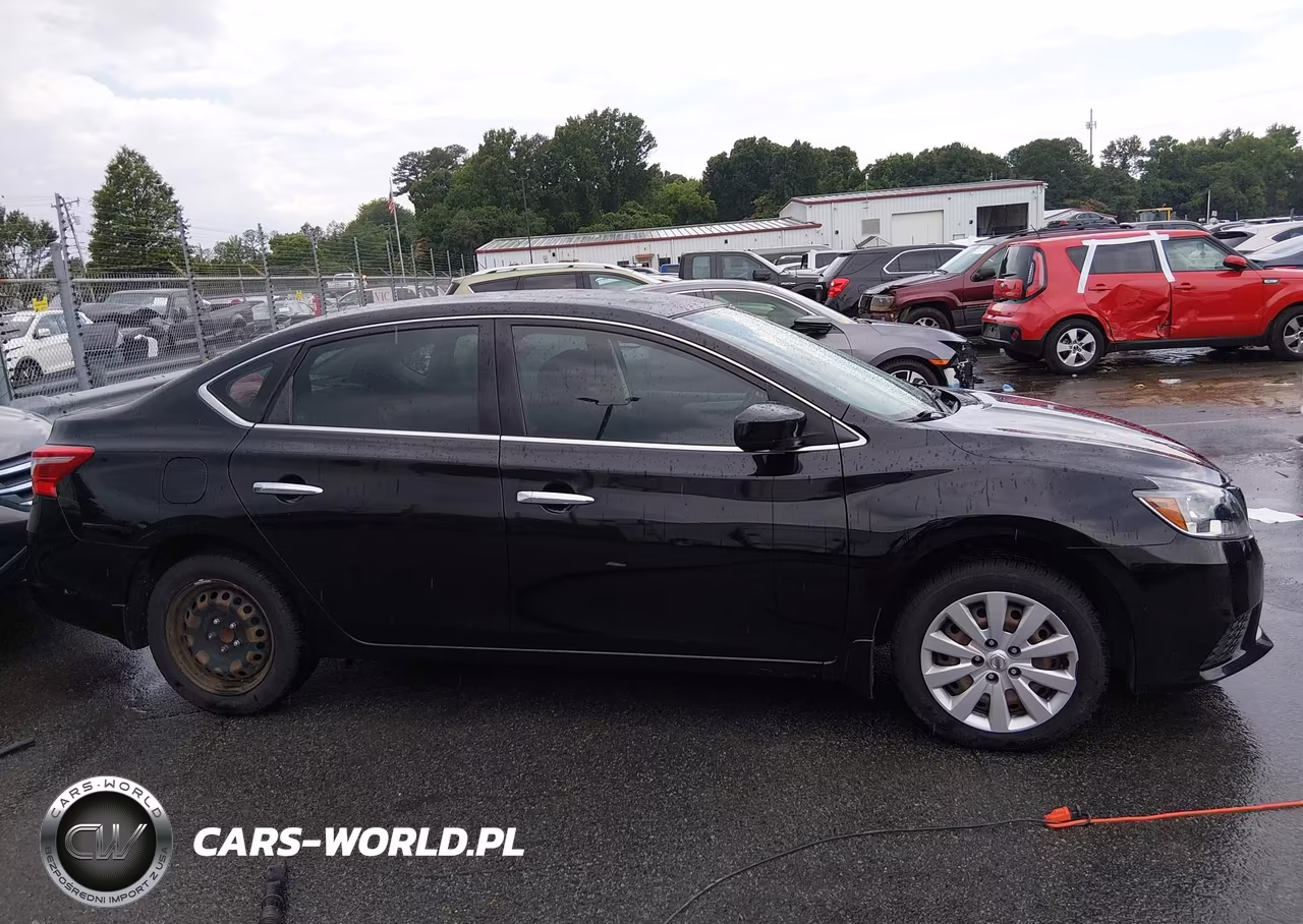 2016 Nissan Sentra S VIN:3N1AB7AP2GY316358 - 11