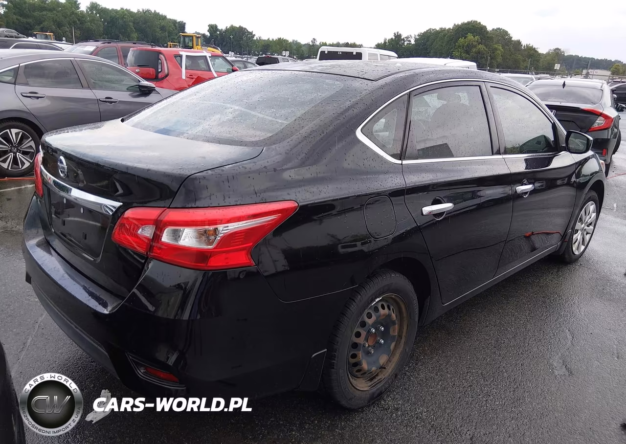 2016 Nissan Sentra S VIN:3N1AB7AP2GY316358 - 4
