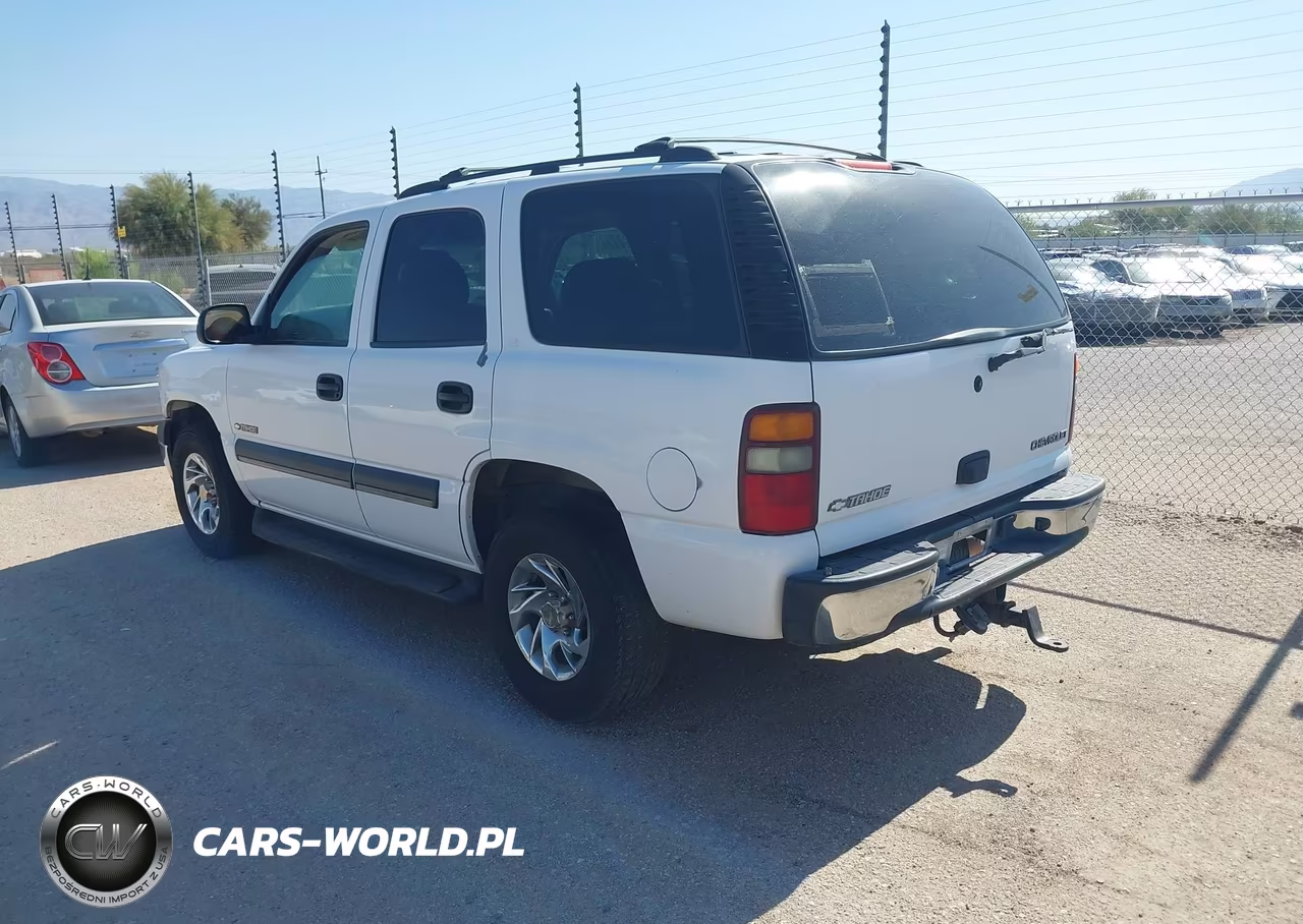 2002 Chevrolet Tahoe Ls VIN:1GNEC13Z12R257395 - 3