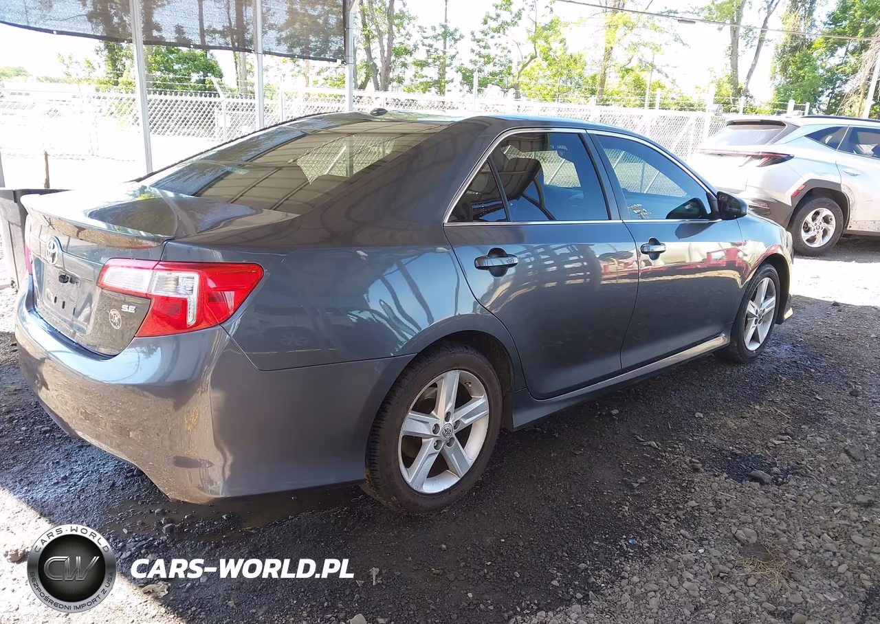 2012 Toyota Camry Se VIN:4T1BF1FK6CU017142 - 4