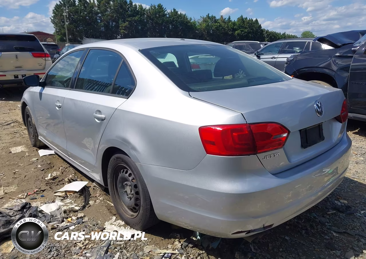 2013 Volkswagen Jetta 2.0L S VIN:3VW2K7AJ3DM225659 - 3
