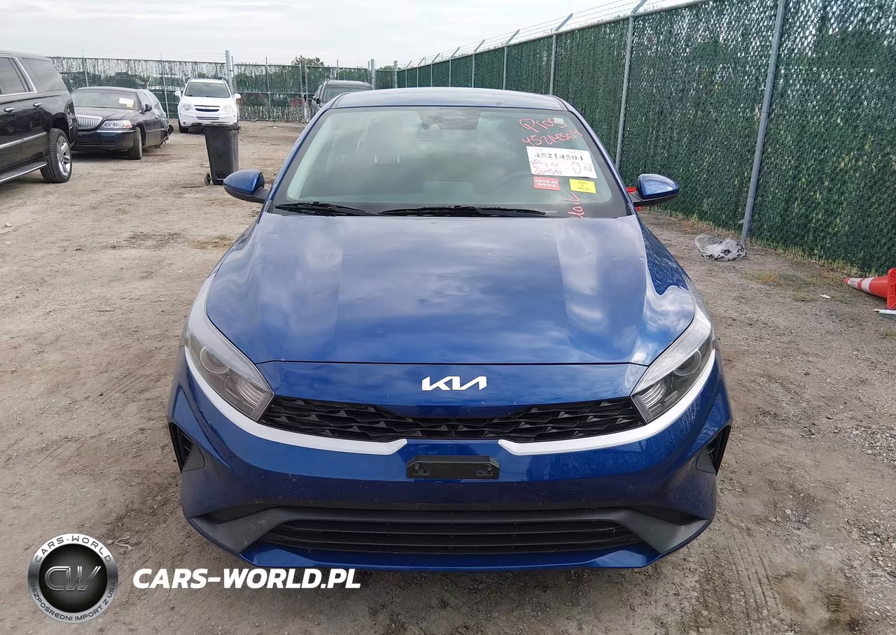 2024 Kia Forte Lxs VIN:3KPF24AD5RE735705 - 12