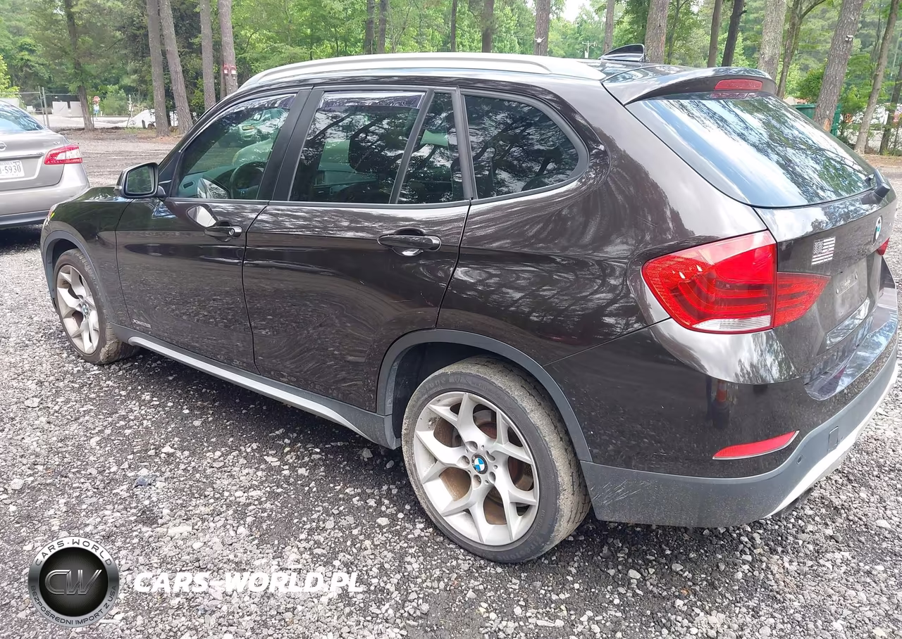2015 BMW X1 xDrive28I VIN:WBAVL1C56FVY35796 - 3