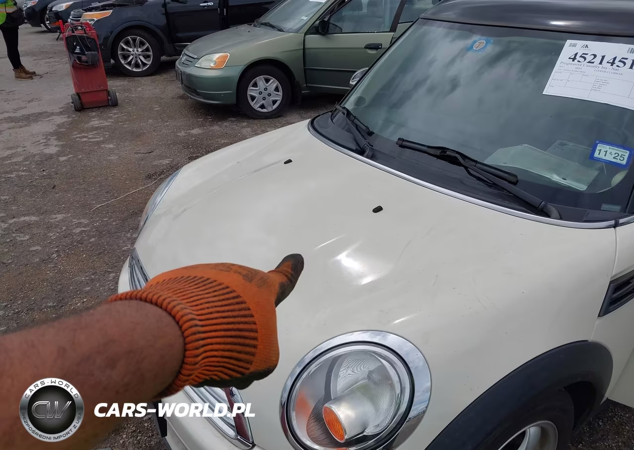 2011 Mini Cooper Clubman VIN:WMWZF3C58BT188456 - 6