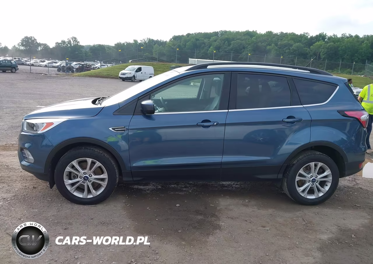 2018 Ford Escape Se VIN:1FMCU9GD8JUC73322 - 14