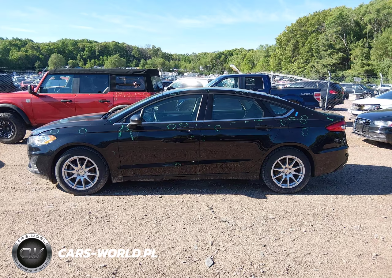 2019 Ford Fusion Se VIN:3FA6P0T97KR286387 - 14