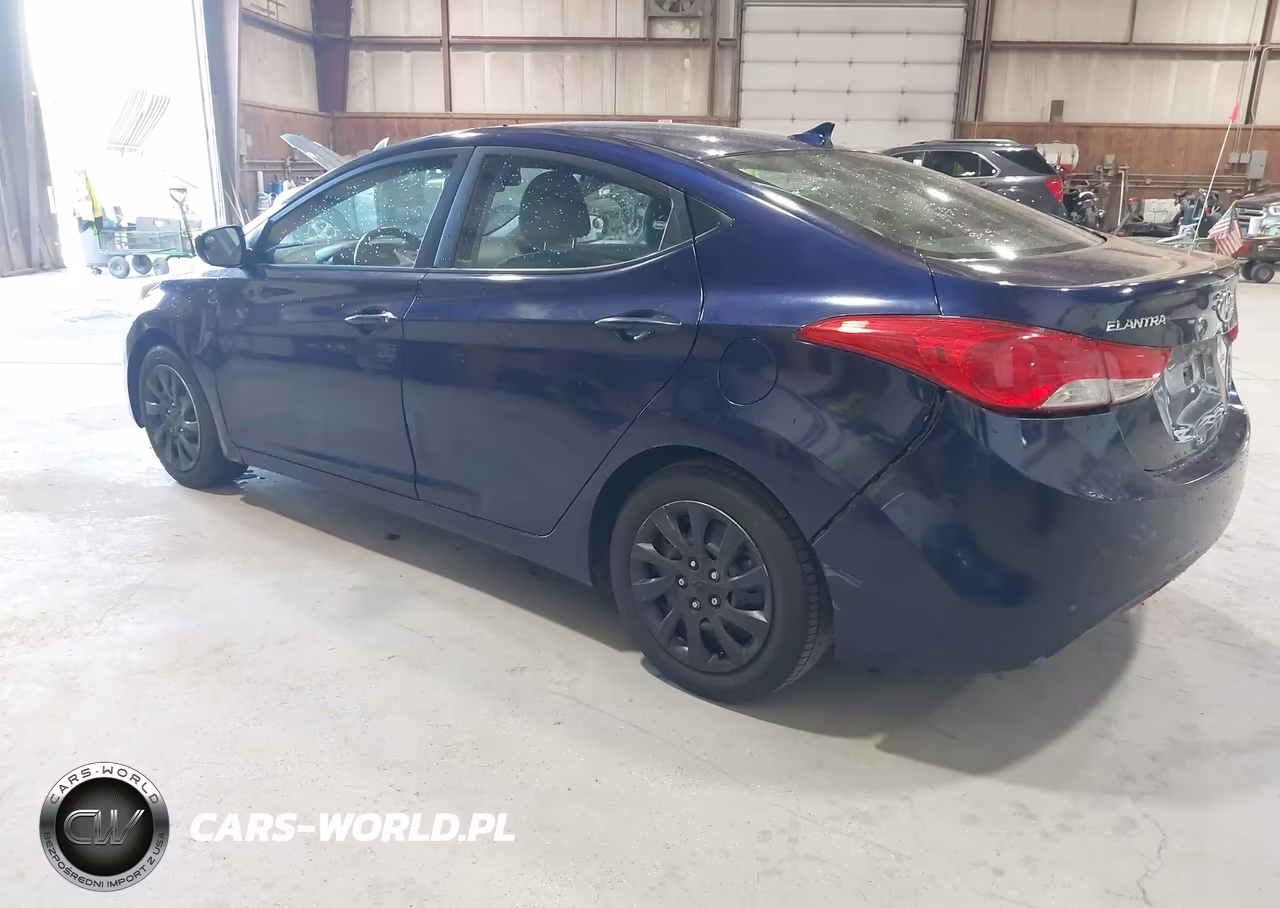 2011 Hyundai Elantra Gls VIN:5NPDH4AE3BH047735 - 3