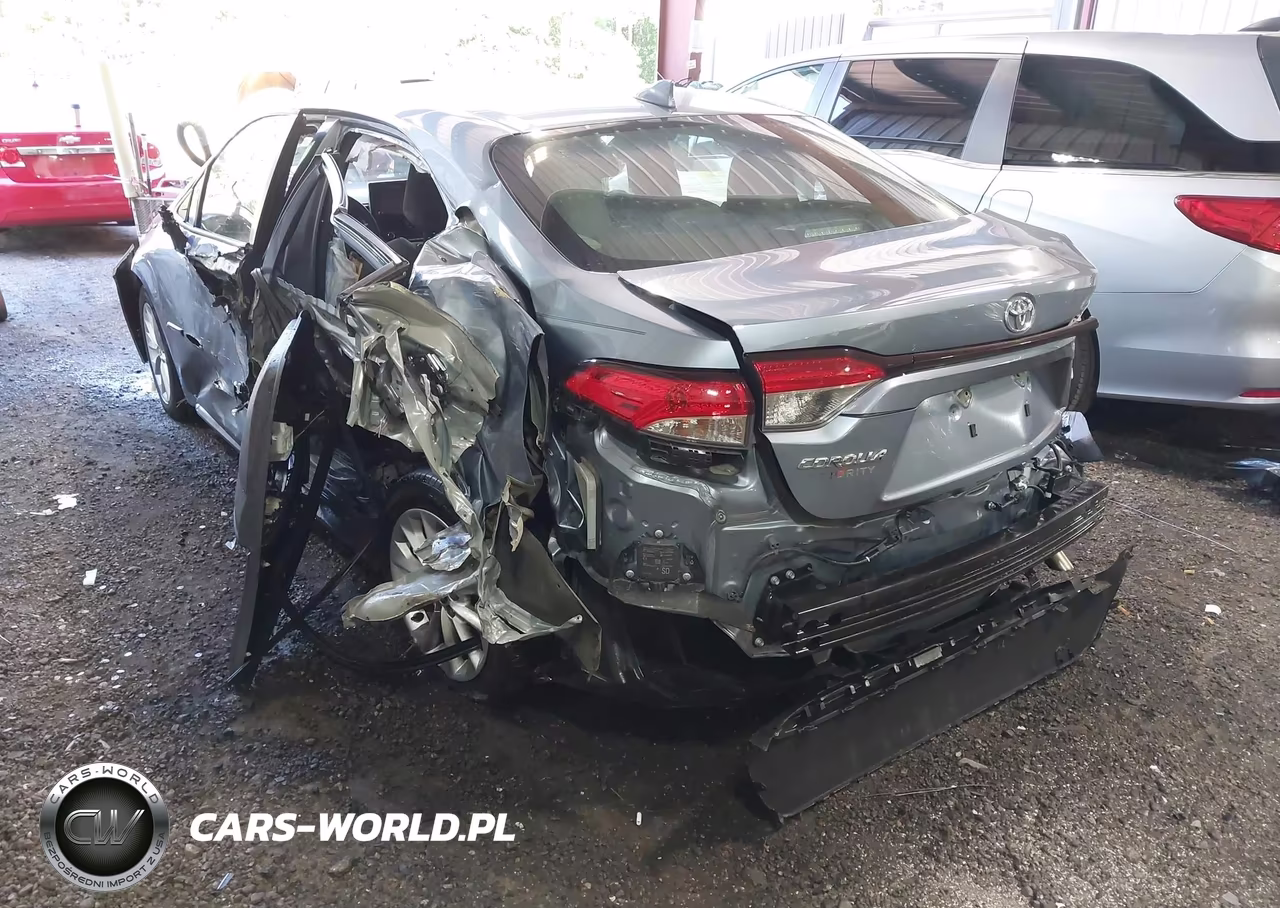 2020 Toyota Corolla Le VIN:JTDVPRAE9LJ093115 - 3
