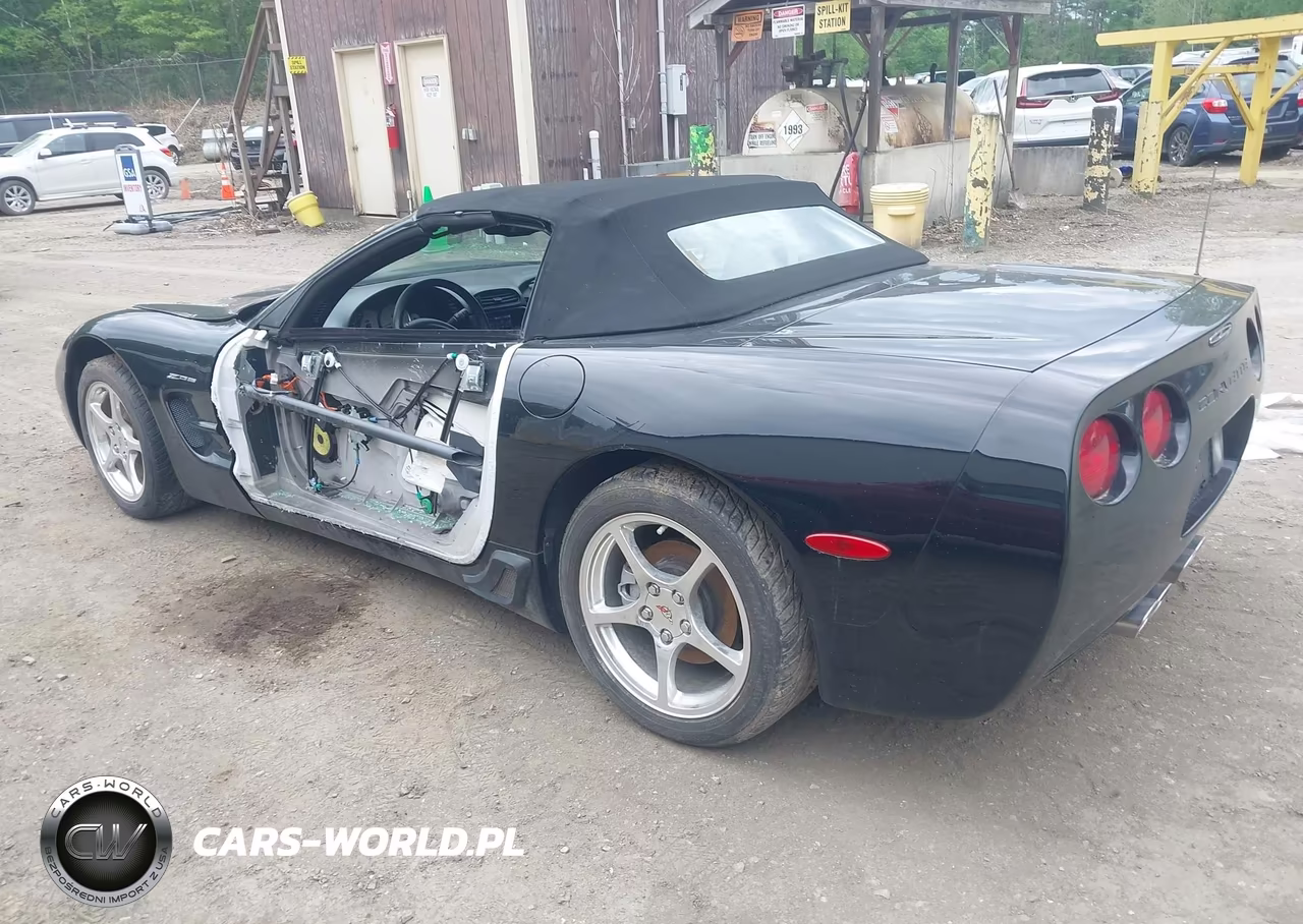 2000 Chevrolet Corvette VIN:1G1YY32G8Y5106680 - 3