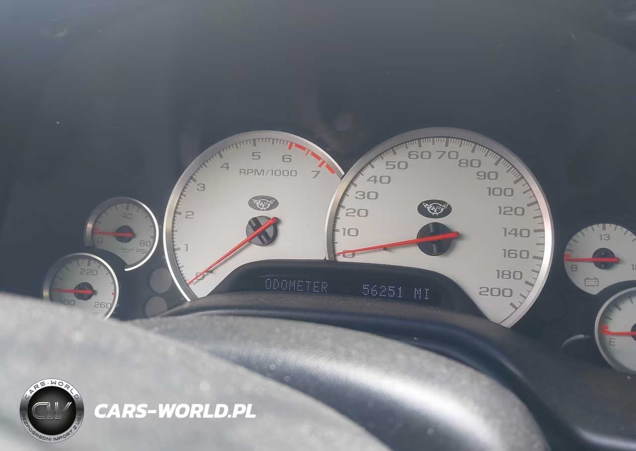 2000 Chevrolet Corvette VIN:1G1YY32G8Y5106680 - 7
