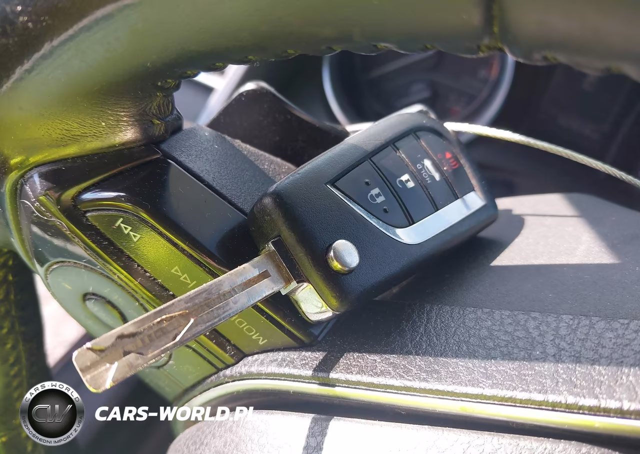 2018 Toyota Camry Se VIN:4T1B11HK7JU657949 - 11