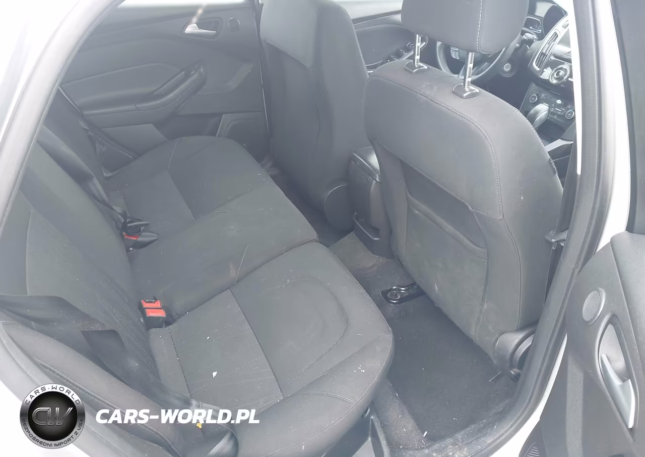 2018 Ford Focus Sel VIN:1FADP3M24JL244024 - 8