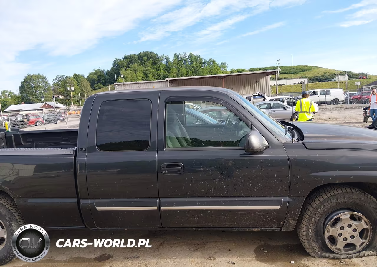 2003 Chevrolet Silverado 1500 Ls VIN:1GCEK19V13E264016 - 13