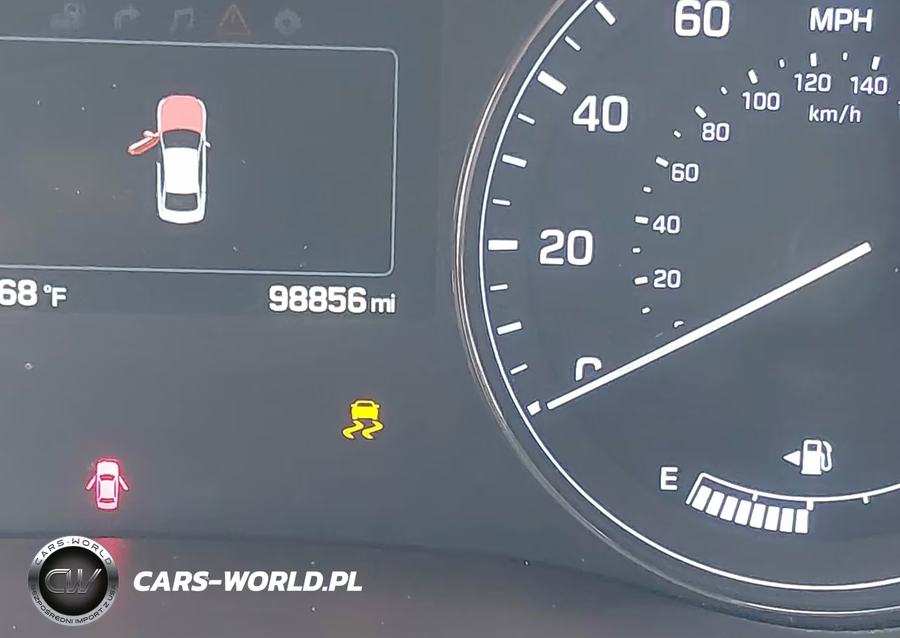 2016 Hyundai Genesis 3.8 VIN:KMHGN4JE5GU136446 - 15