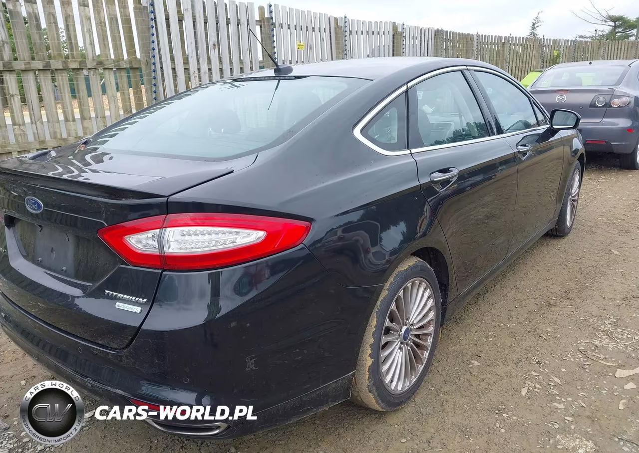 2014 Ford Fusion Titanium VIN:3FA6P0K9XER133959 - 4
