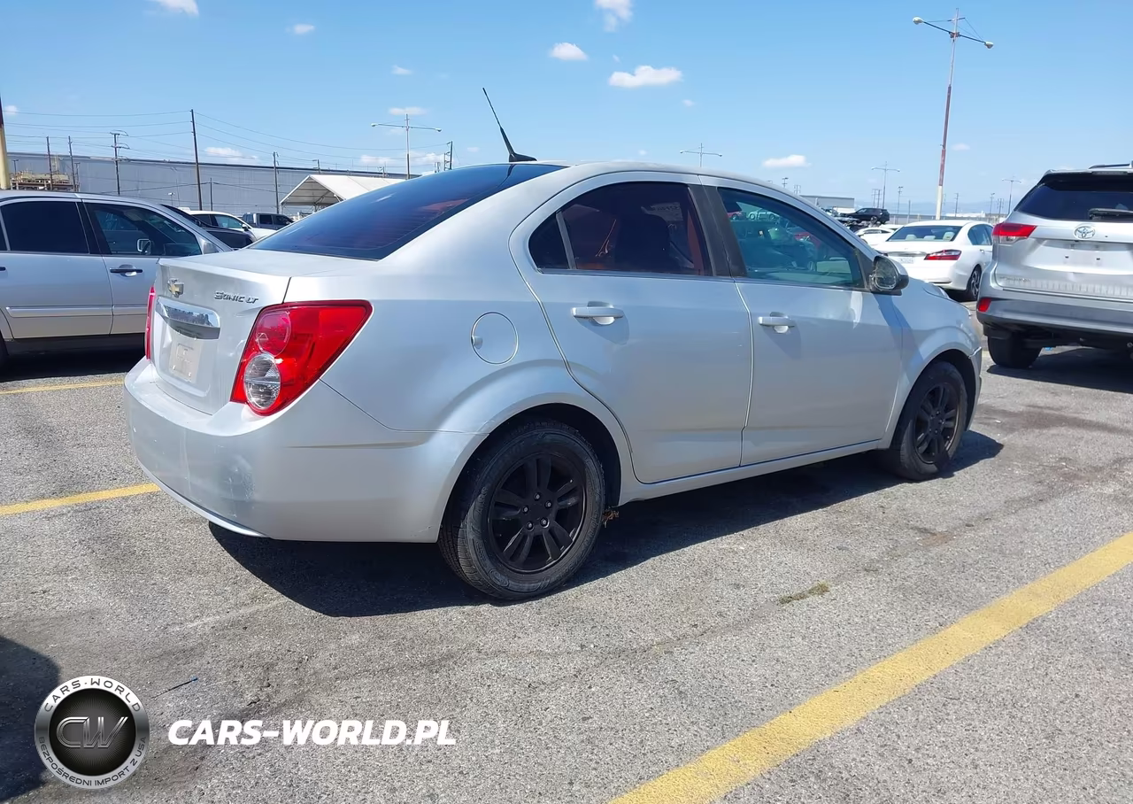 2013 Chevrolet Sonic Lt Auto VIN:1G1JC5SH1D4168426 - 4