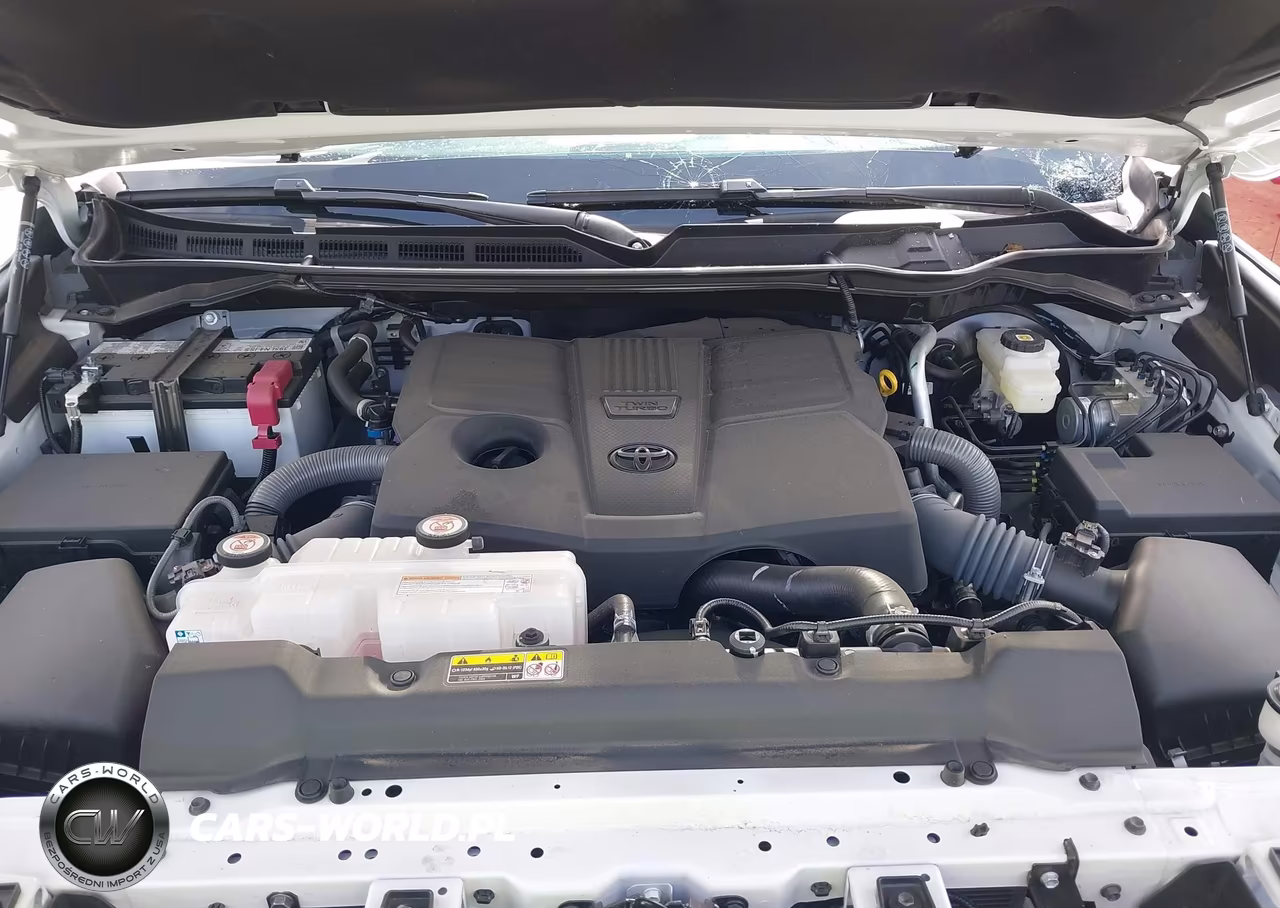 2025 Toyota Tundra Sr5 VIN:5TFLA5DB6SX305239 - 10