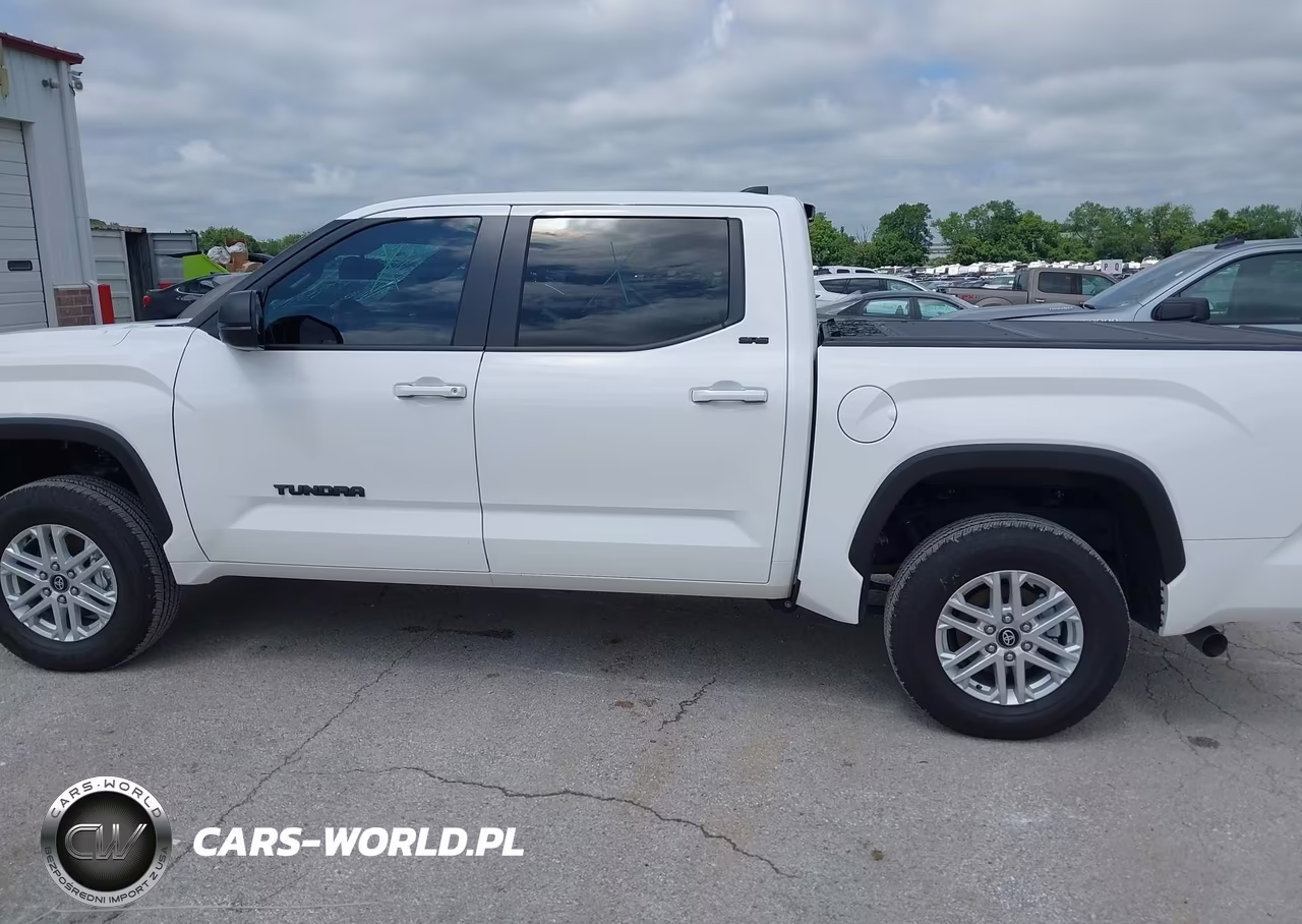 2025 Toyota Tundra Sr5 VIN:5TFLA5DB6SX305239 - 14