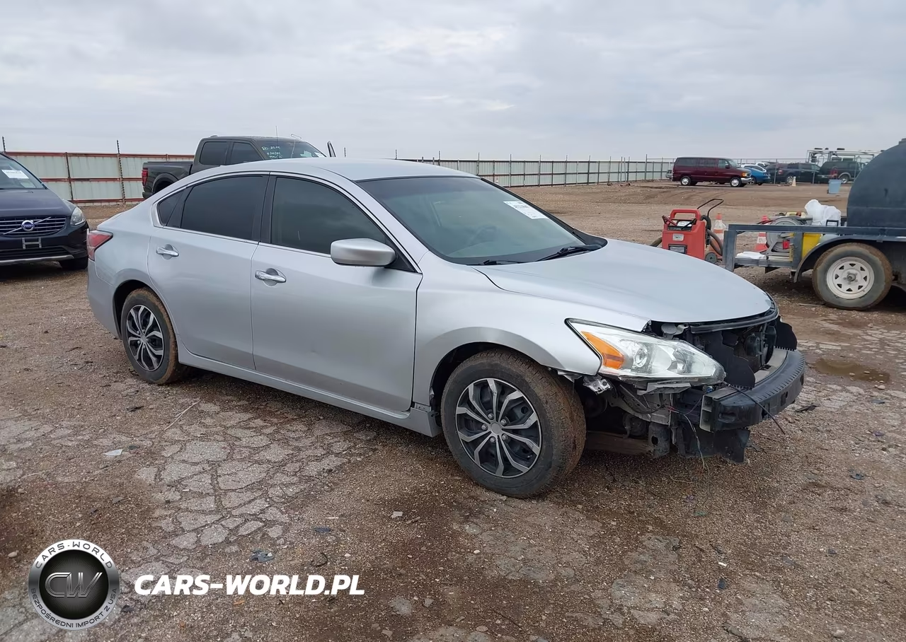 2014 Nissan Altima 2.5 S – zdjęcie 1 z 17