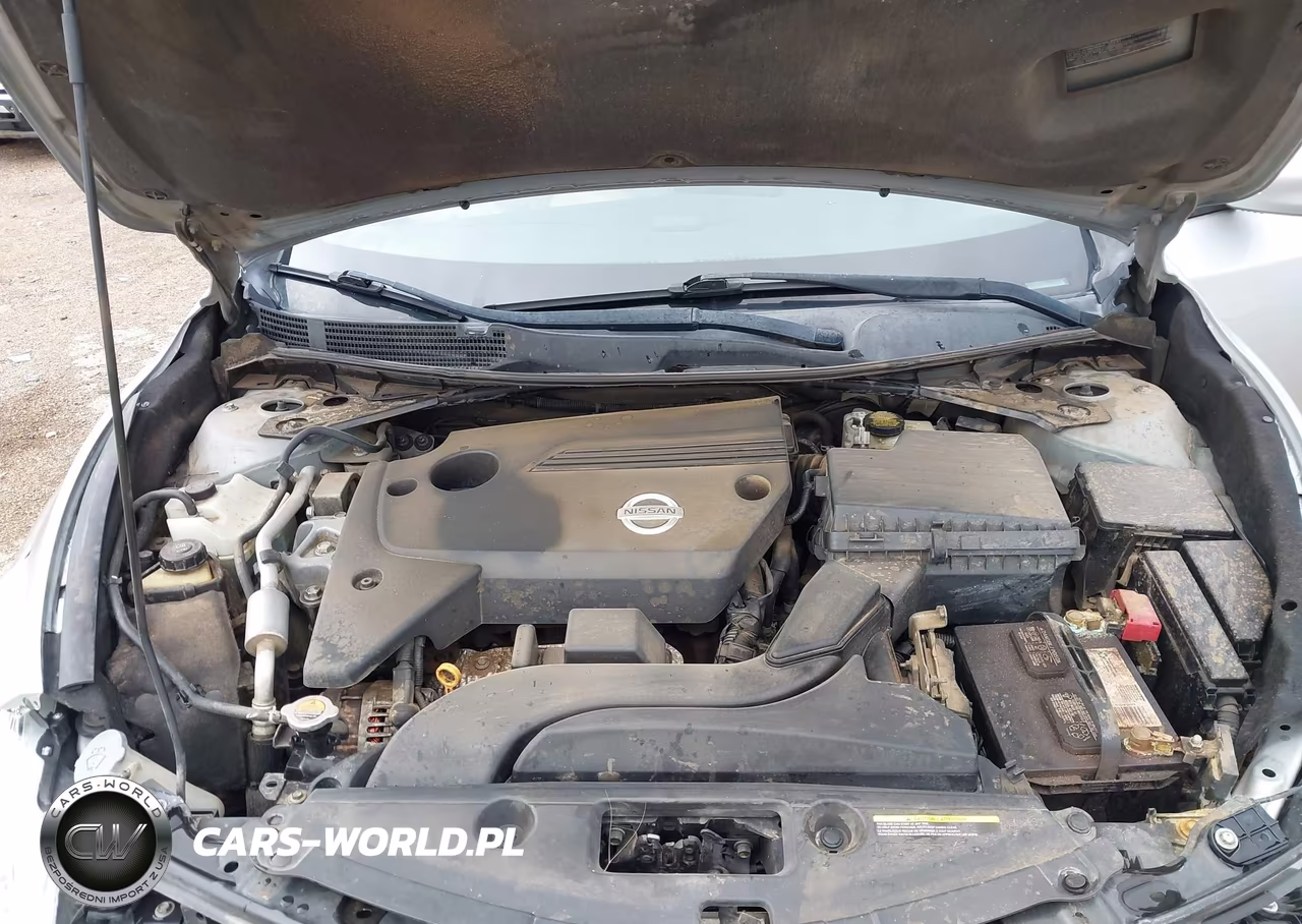 2014 Nissan Altima 2.5 S VIN:1N4AL3APXEN333105 - 10