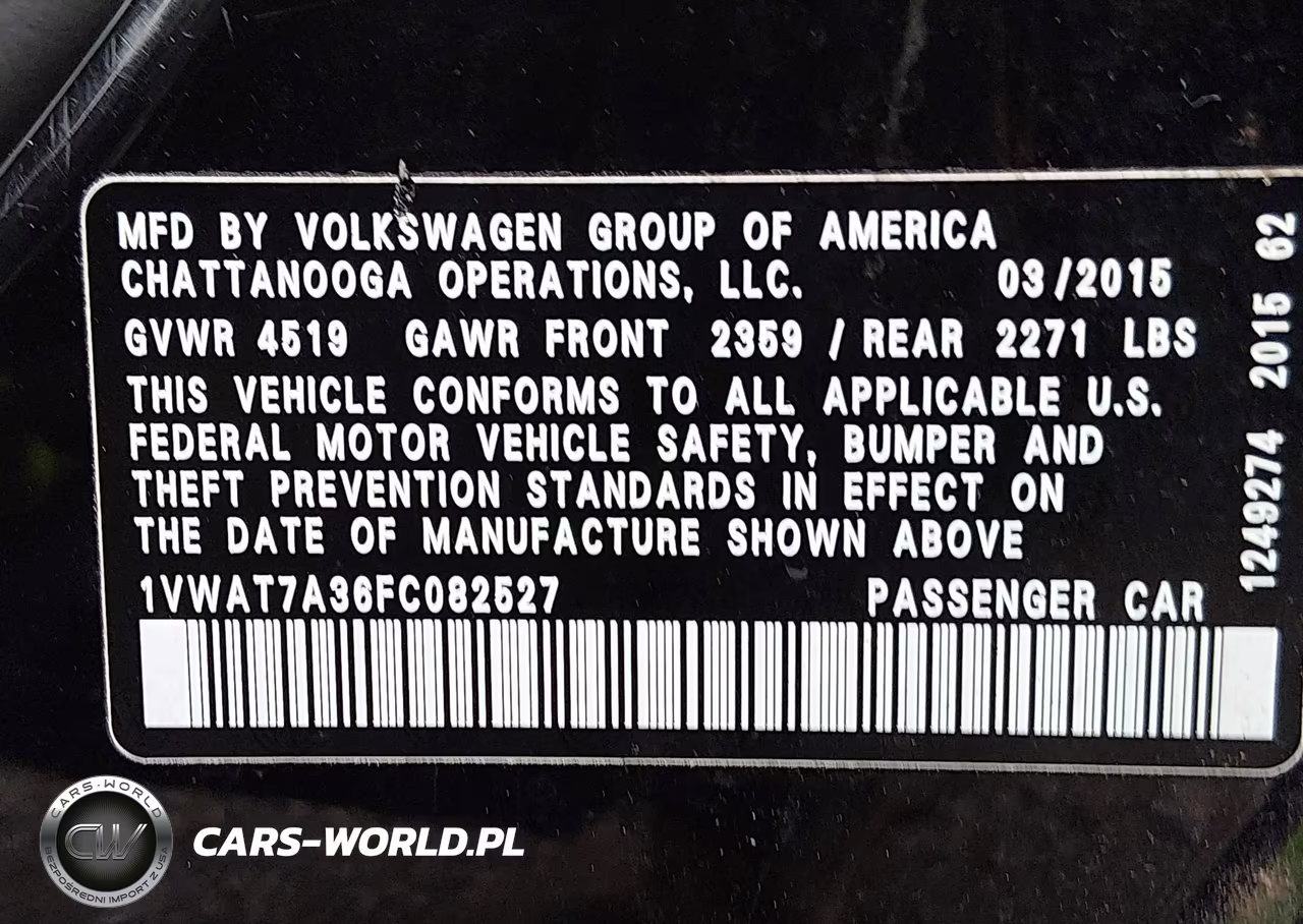 2015 Volkswagen Passat 1.8T Wolfsburg Edition VIN:1VWAT7A36FC082527 - 9