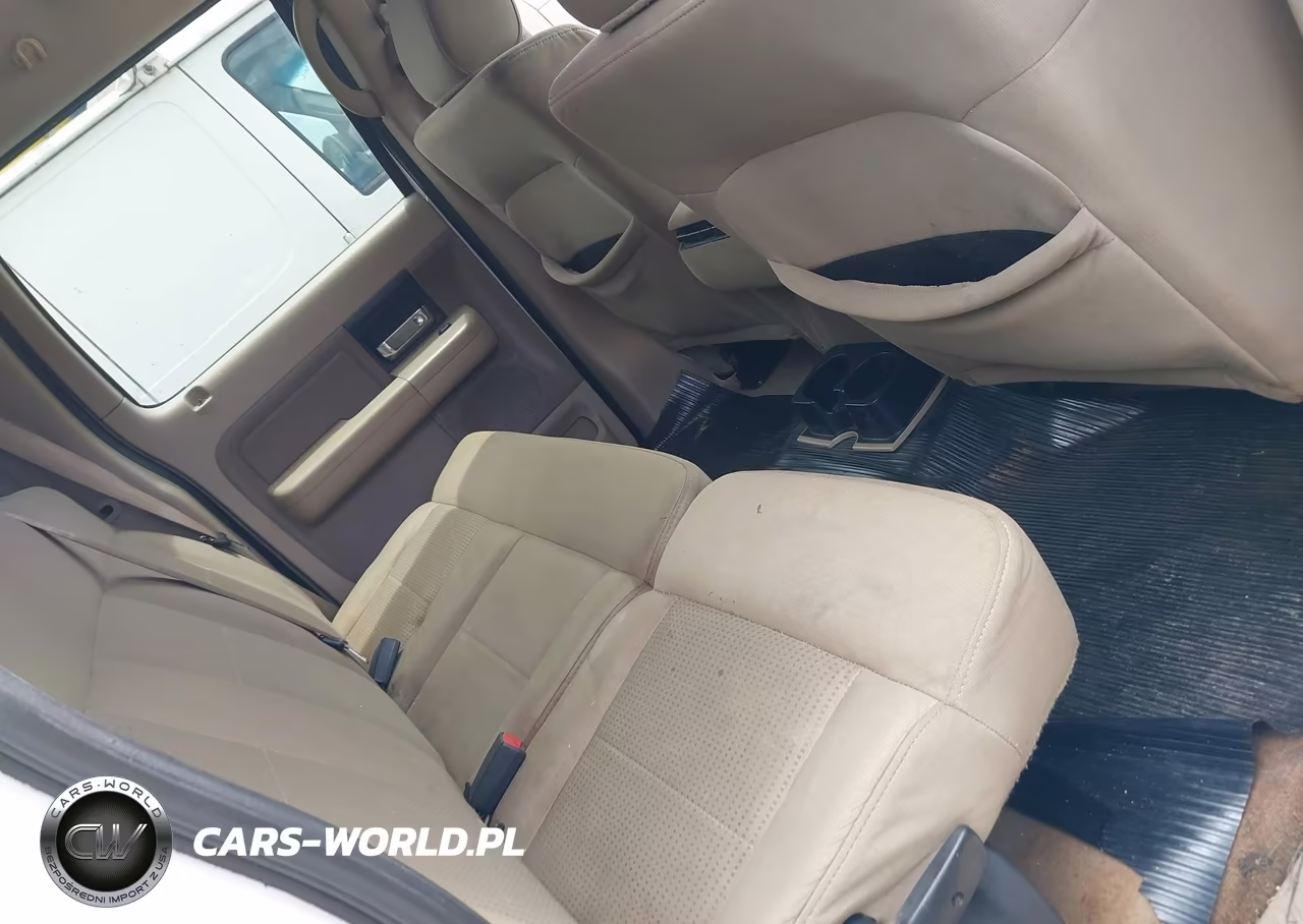 2007 Ford F-150 Xlt VIN:1FTRW12W67KB55714 - 8