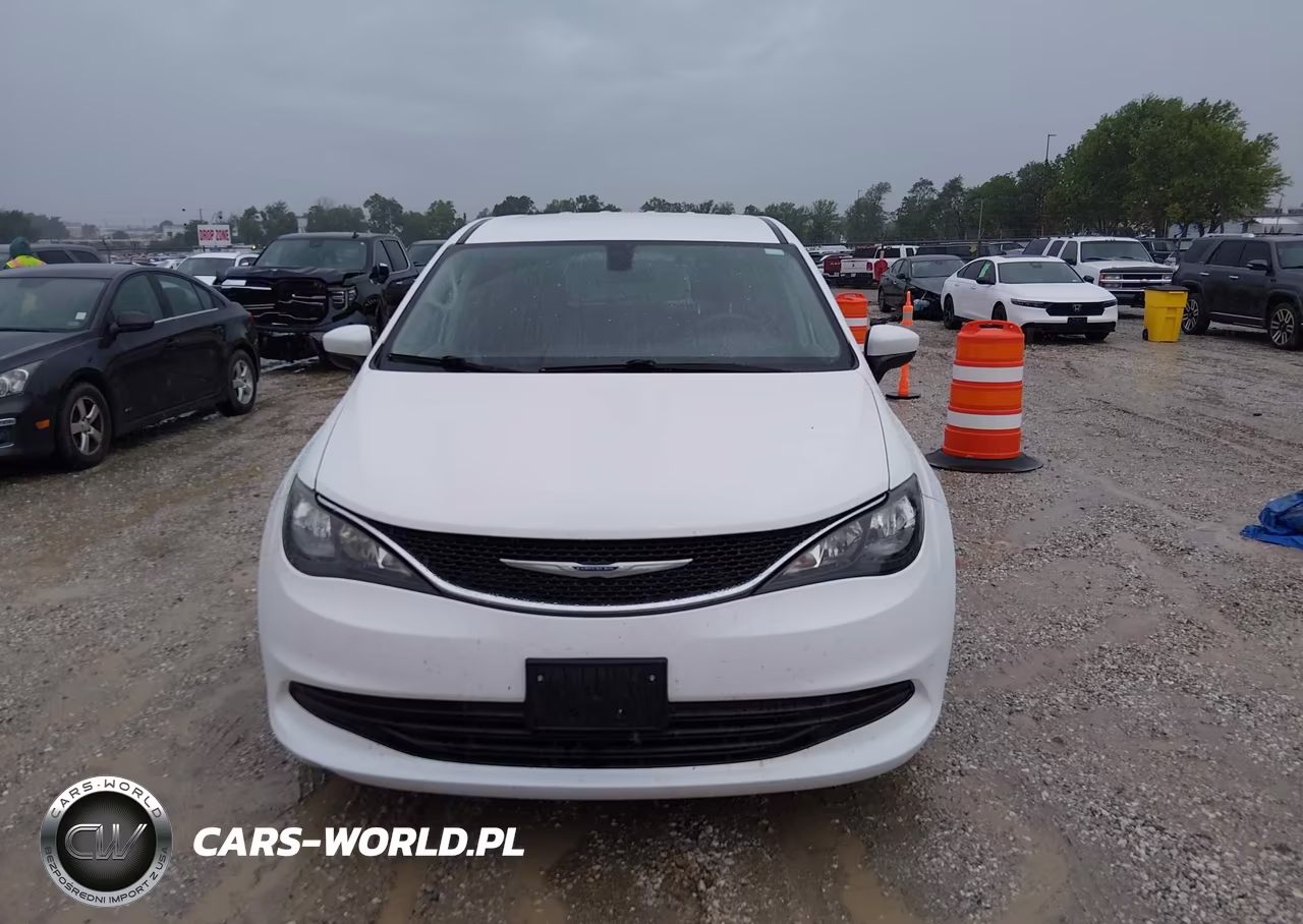 2020 Chrysler Voyager Lx VIN:2C4RC1CG1LR128500 - 12