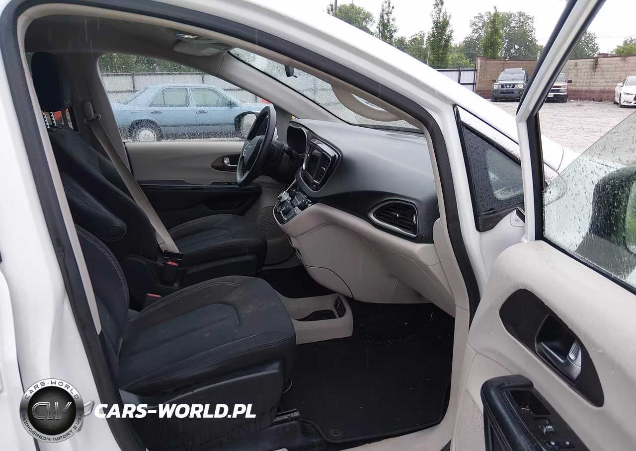 2020 Chrysler Voyager Lx VIN:2C4RC1CG1LR128500 - 5