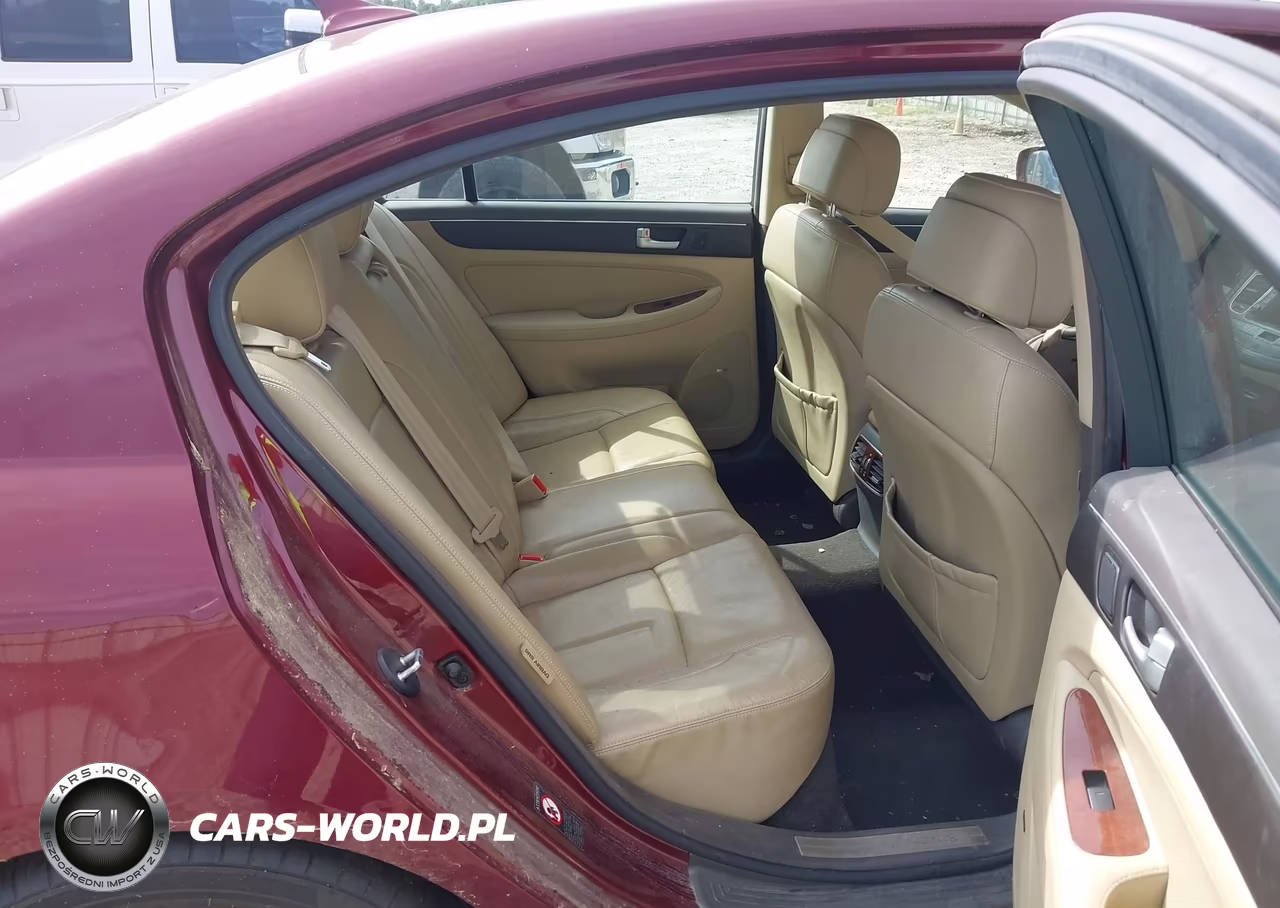 2012 Hyundai Genesis 3.8 VIN:KMHGC4DD7CU184856 - 8