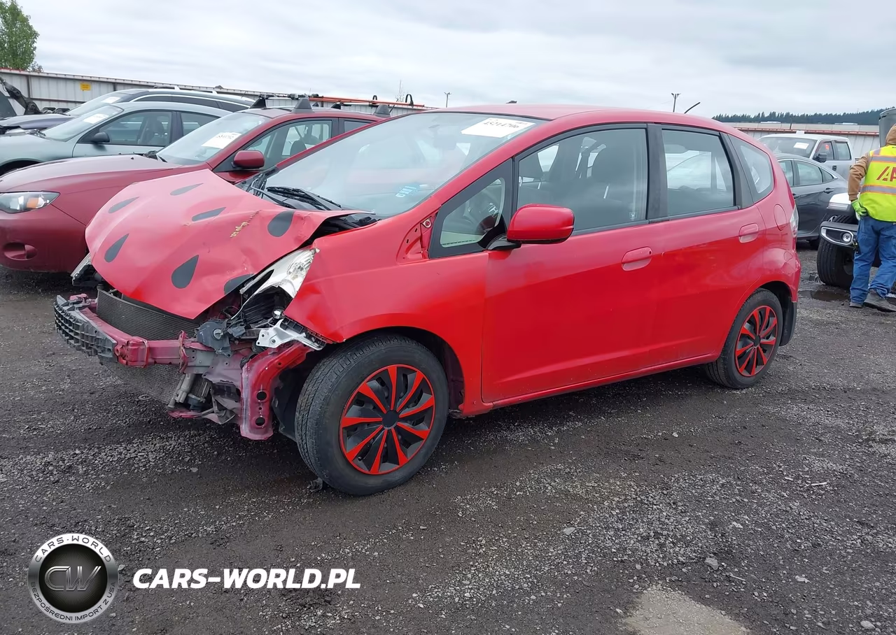 2013 Honda Fit VIN:JHMGE8H30DC003304 - 2