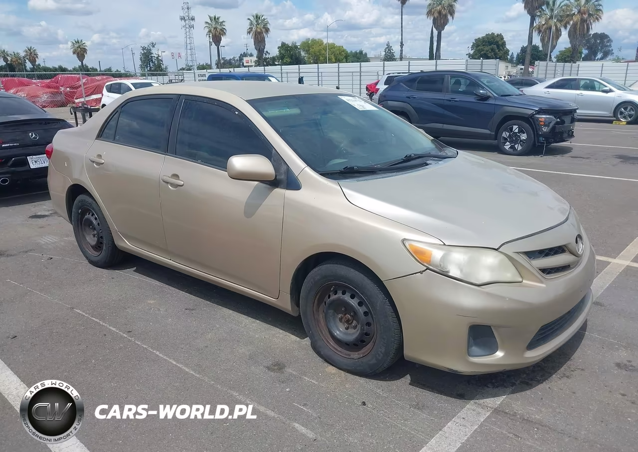 2011 Toyota Corolla Le – zdjęcie 1 z 17