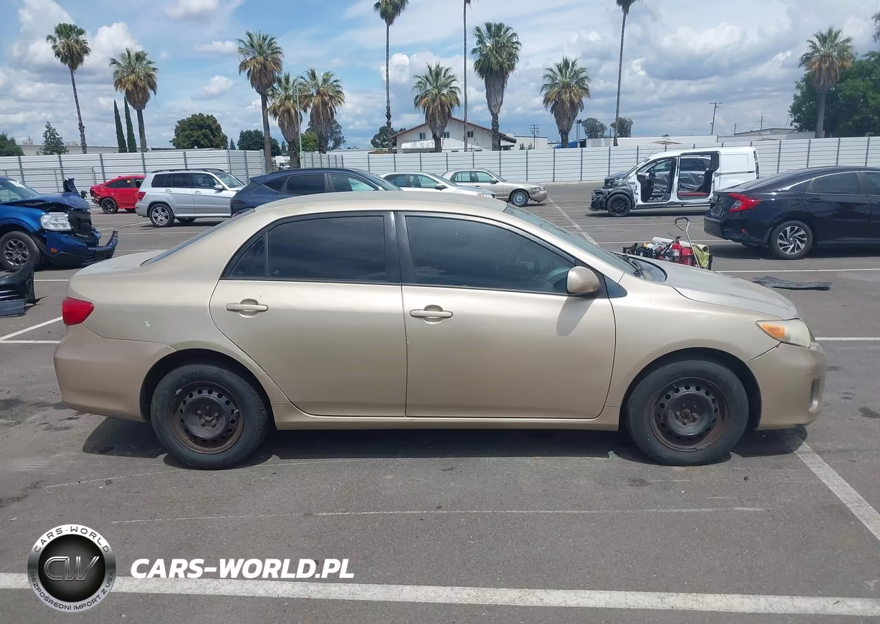 2011 Toyota Corolla Le VIN:2T1BU4EE8BC628924 - 14