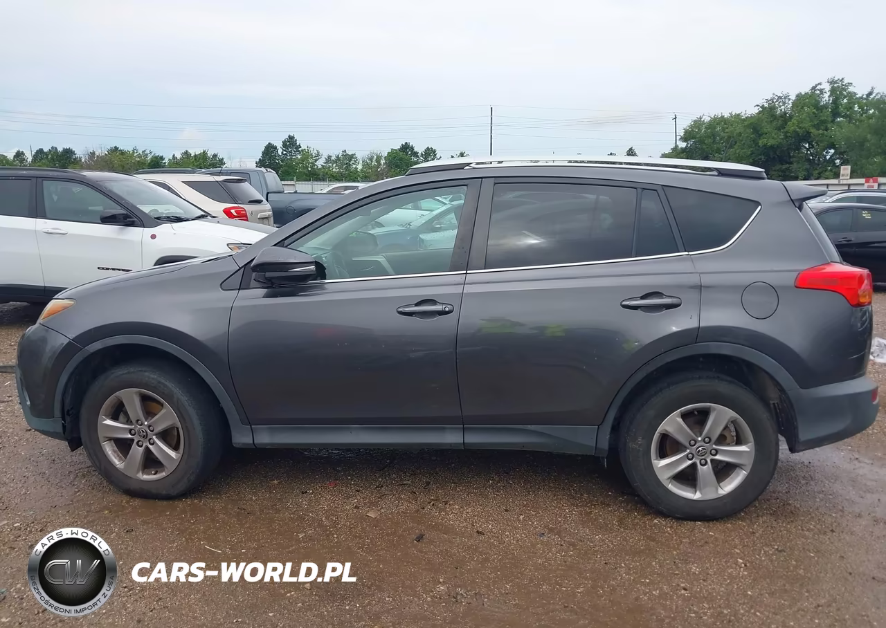 2015 Toyota Rav4 Xle VIN:2T3WFREVXFW149330 - 14