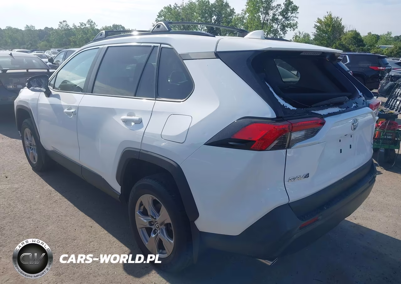 2023 Toyota Rav4 Xle VIN:2T3P1RFV5PC334793 - 3