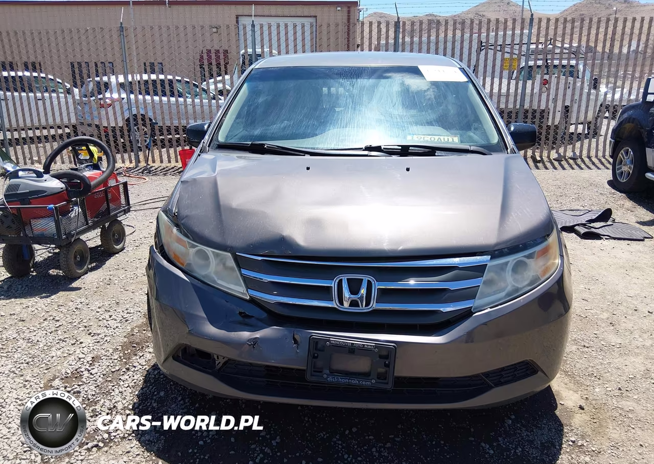 2011 Honda Odyssey Ex VIN:5FNRL5H43BB070213 - 12