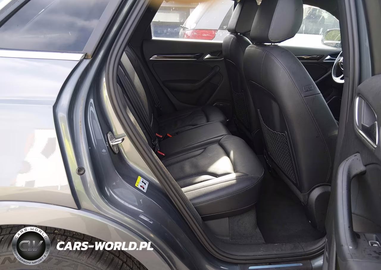 2016 Audi Q3 2.0T Premium Plus VIN:WA1GFCFS3GR007595 - 8