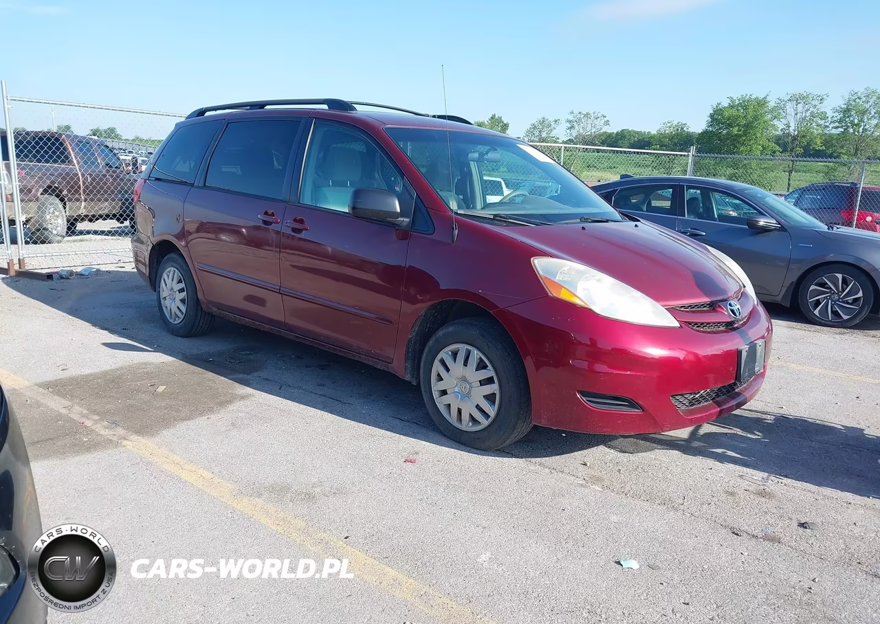 2009 Toyota Sienna Le