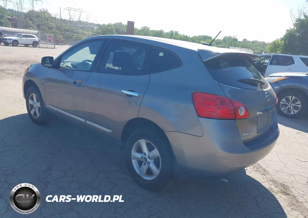 2012 Nissan Rogue S VIN:JN8AS5MV3CW718763 - 3