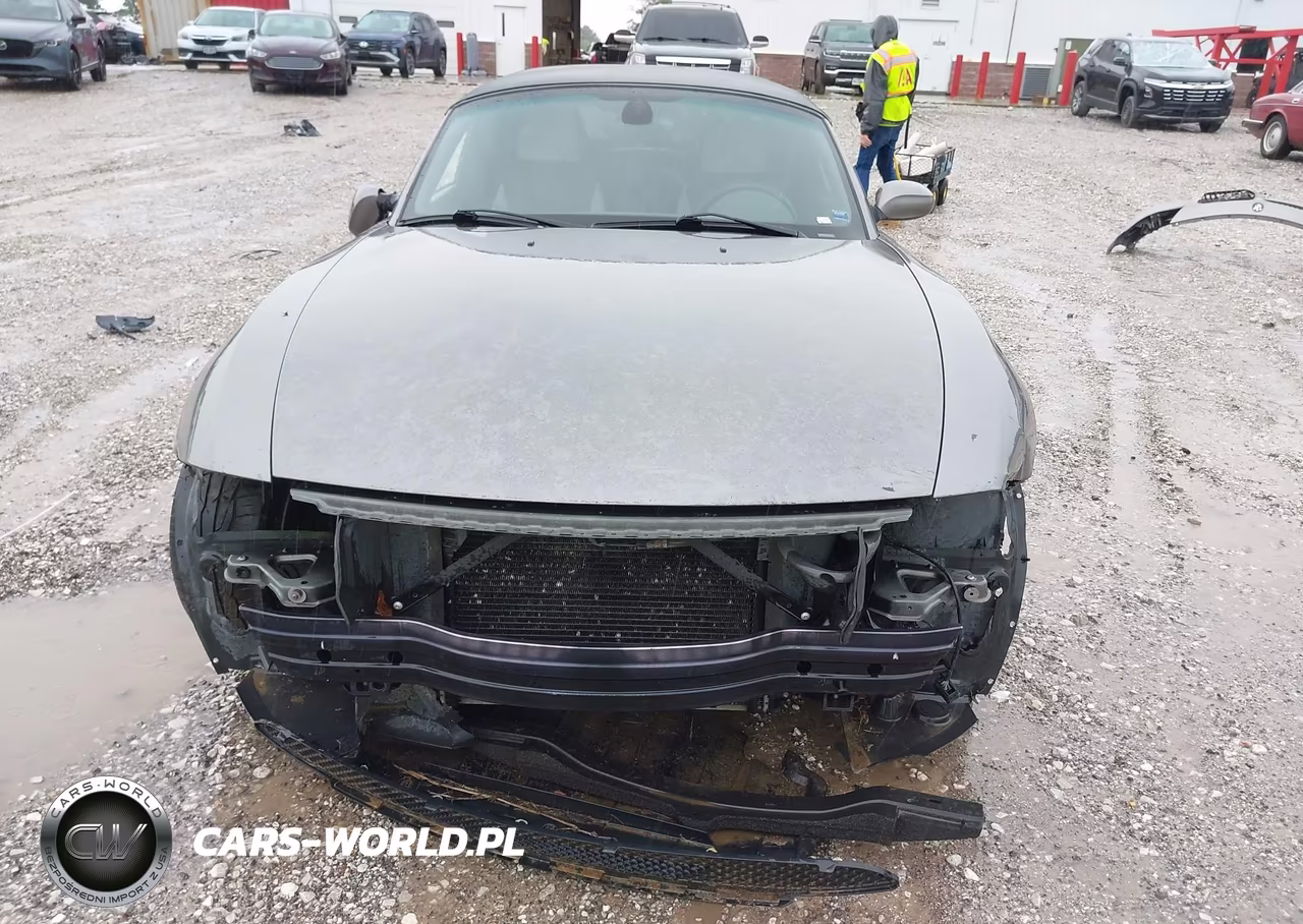 2004 BMW Z4 2.5I VIN:4USBT33524LS52582 - 6